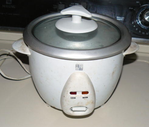 OldRiceCooker_s.jpg