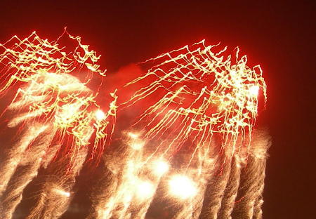 fireworks1a.jpg